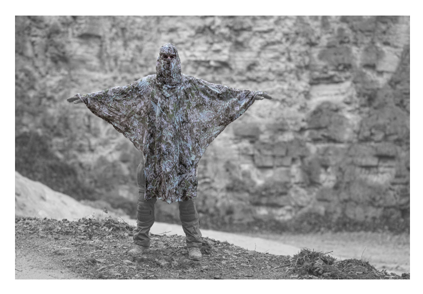 Ghosthood Compact-Poncho