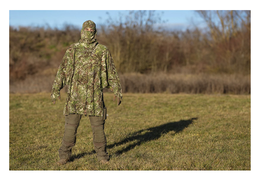 Ghosthood Compact-Poncho