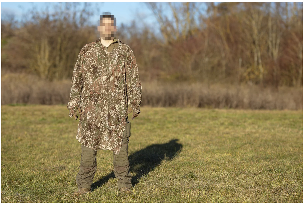 Ghosthood Compact-Poncho