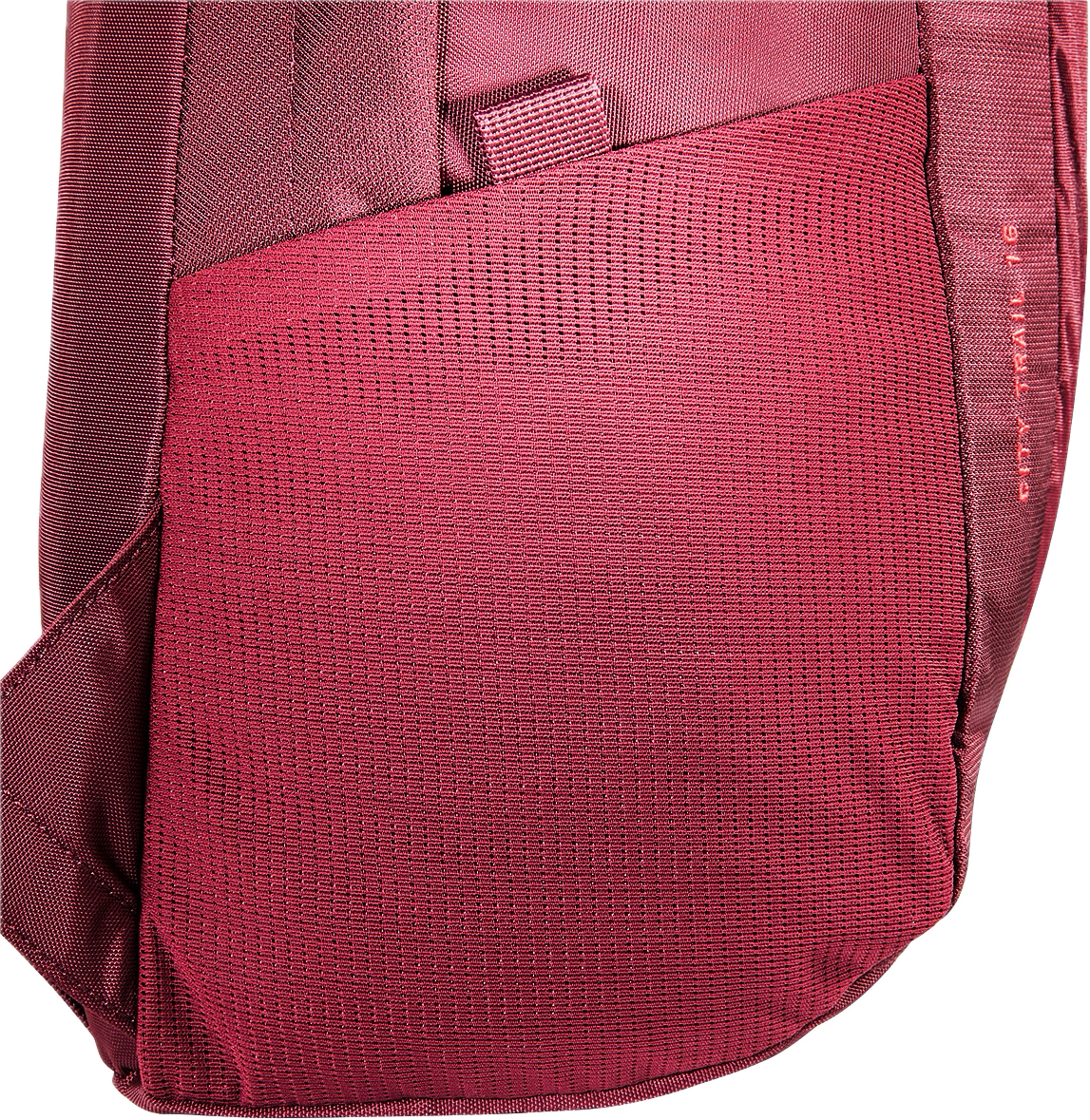 TATONKA® DAYPACK City Trail 16 Liter, red
